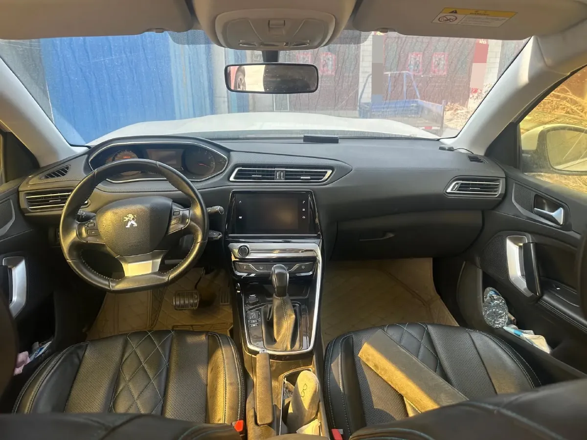 2018 Peugeot 308 1.6L 117HP L4 6AT,autocango,china used car exporter,china ev exporter,chinese used car exporter,chinese used ev exporter
