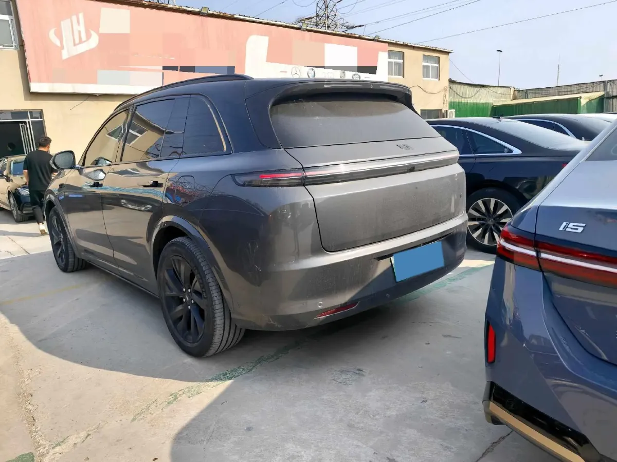 2023 Li L7 Range Extended 154HP REEV 40.9KWH,autocango,china used car exporter,china ev exporter,chinese used car exporter,chinese used ev exporter