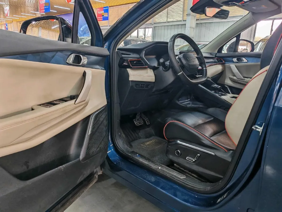 2020 LYNK&CO 06 1.5T 177HP L3 7DCT,autocango,china used car exporter,china ev exporter,chinese used car exporter,chinese used ev exporter