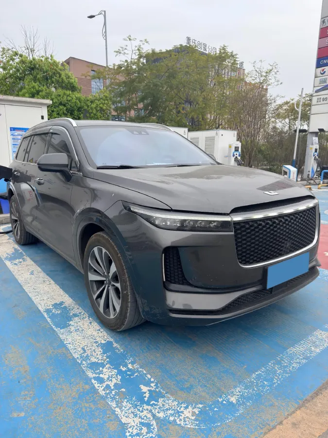 2020 Li ONE Range Extended 131HP REEV 40.5KWH,autocango,china used car exporter,china ev exporter,chinese used car exporter,chinese used ev exporter