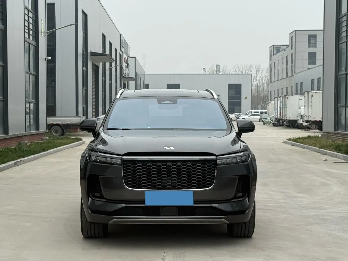 2021 Li ONE Range Extended 131HP REEV 40.5KWH,autocango,china used car exporter,china ev exporter,chinese used car exporter,chinese used ev exporter