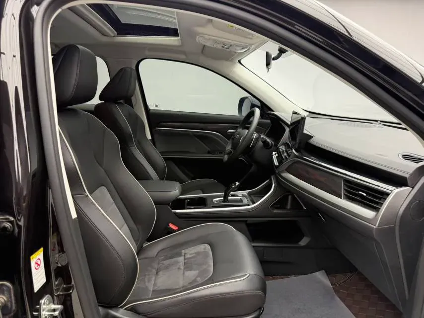 2023 Haval H6 1.5T 150HP L4 7DCT,autocango,china used car exporter,china ev exporter,chinese used car exporter,chinese used ev exporter