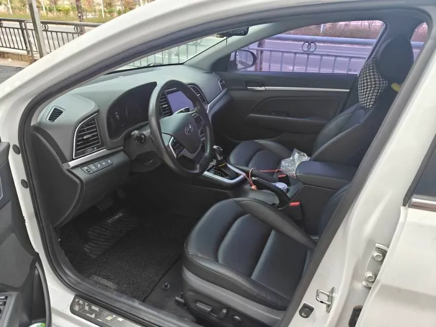 2018 Hyundai Elantra 1.6L 130HP L4 6AT,autocango,china used car exporter,china ev exporter,chinese used car exporter,chinese used ev exporter