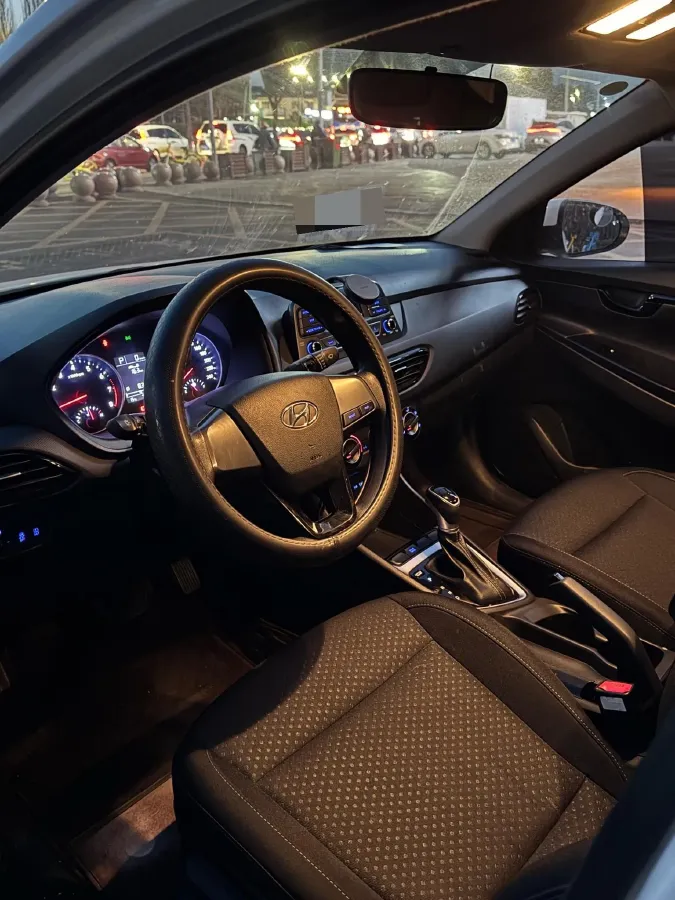 2020 Hyundai Celesta 1.6L 123HP L4 6AT,autocango,china used car exporter,china ev exporter,chinese used car exporter,chinese used ev exporter