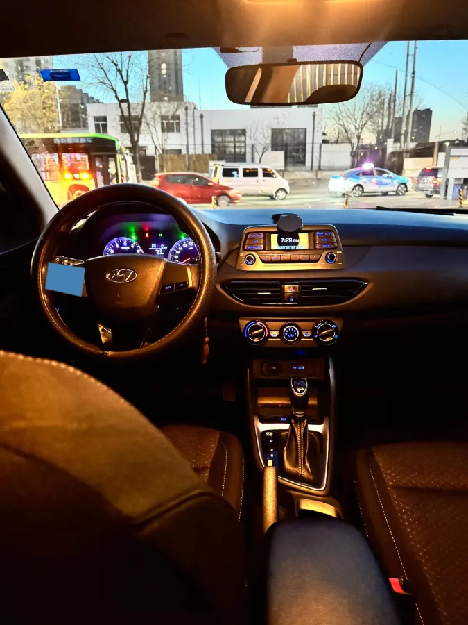 2020 Hyundai Celesta 1.6L 123HP L4 6AT,autocango,china used car exporter,china ev exporter,chinese used car exporter,chinese used ev exporter