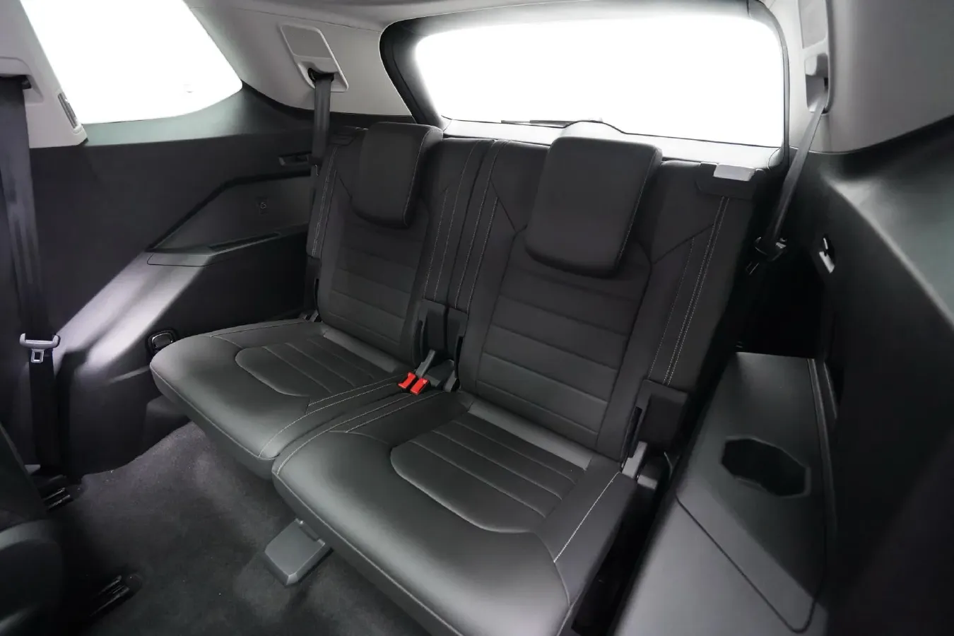 2021 Volkswagen Talagon 2.0T 220HP L4 7DCT,autocango,china used car exporter,china ev exporter,chinese used car exporter,chinese used ev exporter