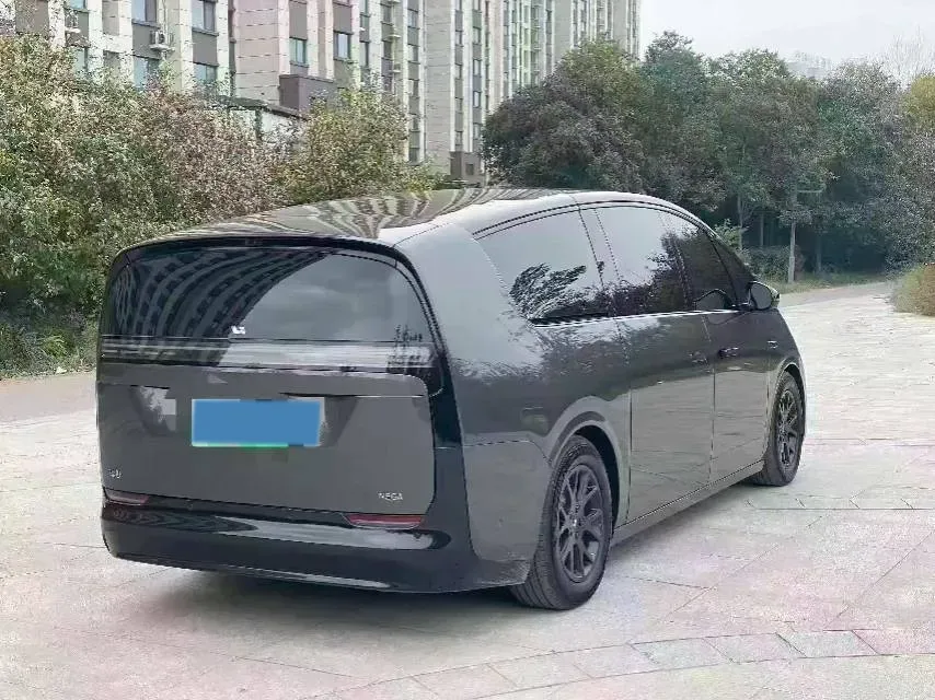2024 Li MEGA BEV 102.7KWH,autocango,china used car exporter,china ev exporter,chinese used car exporter,chinese used ev exporter