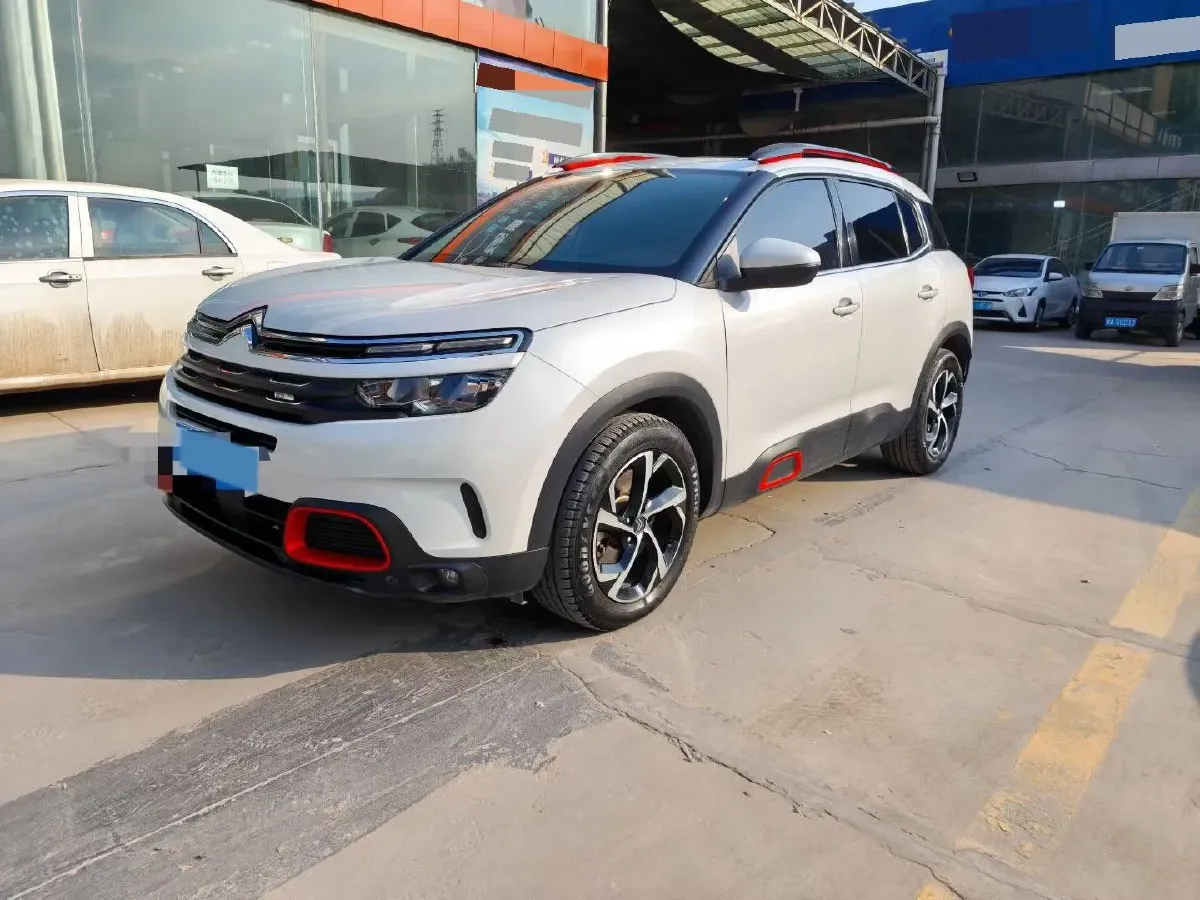 2017 Citroen C5 Aircross 1.8T 204HP L4 6AT,autocango,china used car exporter,china ev exporter,chinese used car exporter,chinese used ev exporter