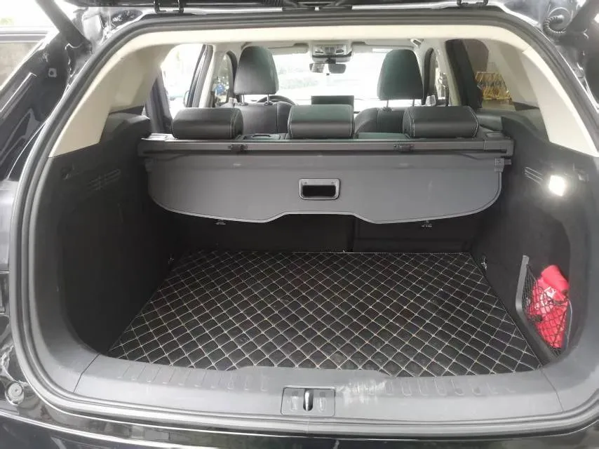 2021 WEY VV6 2.0T 227HP L4 7DCT,autocango,china used car exporter,china ev exporter,chinese used car exporter,chinese used ev exporter