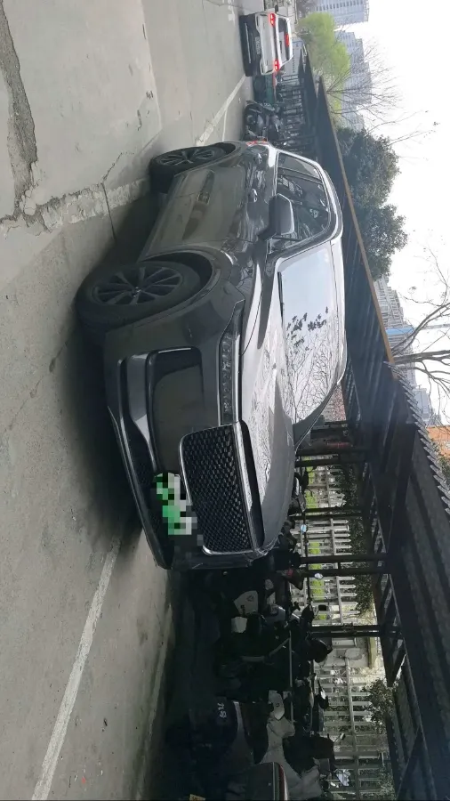 2021 Li ONE Range Extended 131HP REEV 40.5KWH,autocango,china used car exporter,china ev exporter,chinese used car exporter,chinese used ev exporter