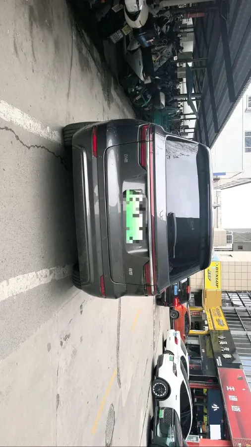 2021 Li ONE Range Extended 131HP REEV 40.5KWH,autocango,china used car exporter,china ev exporter,chinese used car exporter,chinese used ev exporter