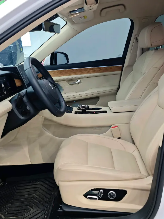 2023 HIMA AITO M5 1.5T 152HP L4 REEV 40KWH,autocango,china used car exporter,china ev exporter,chinese used car exporter,chinese used ev exporter