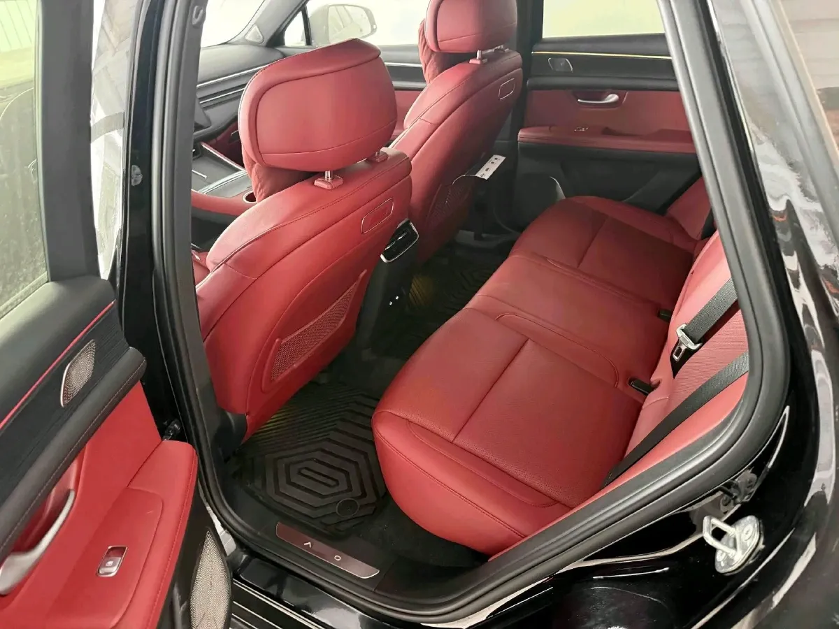 2025 AITO AITO M5 1.5T 152HP L4 REEV 42KWH,autocango,china used car exporter,china ev exporter,chinese used car exporter,chinese used ev exporter