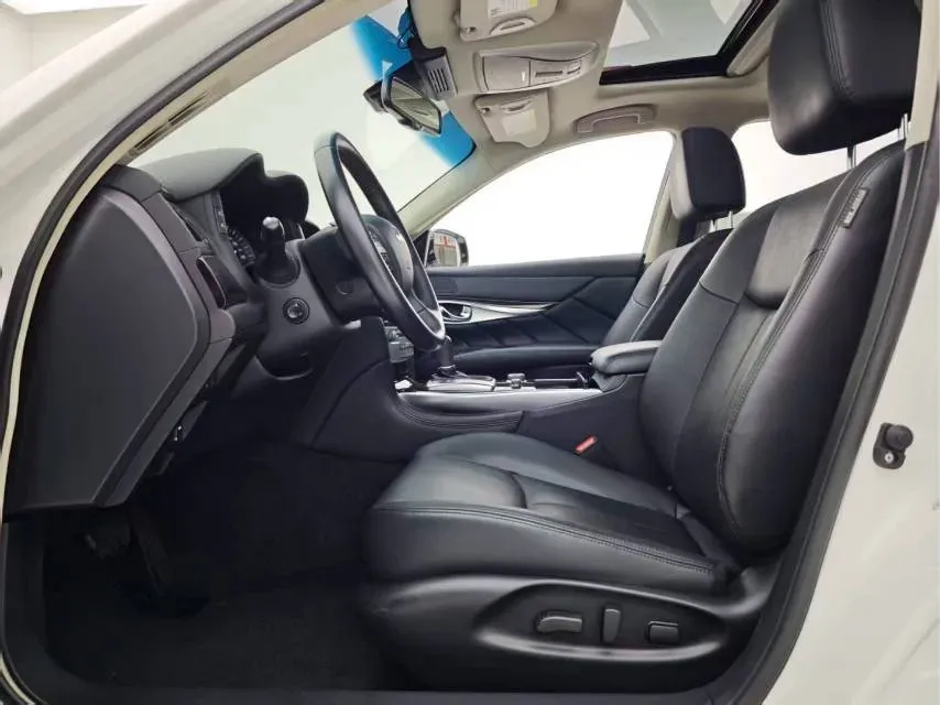 2017 Volkswagen Alltrack 2.0T 220HP L4 7DCT,autocango,china used car exporter,china ev exporter,chinese used car exporter,chinese used ev exporter