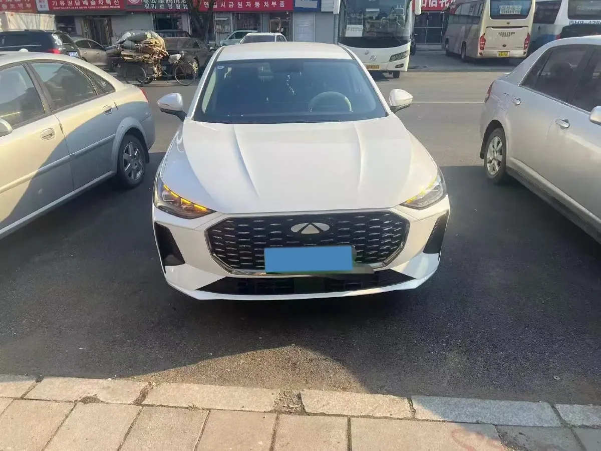 2025 Fulwin FulwinA8L 1.5T 156HP L4 1DHT PHEV 18.67KWH,autocango,china used car exporter,china ev exporter,chinese used car exporter,chinese used ev exporter