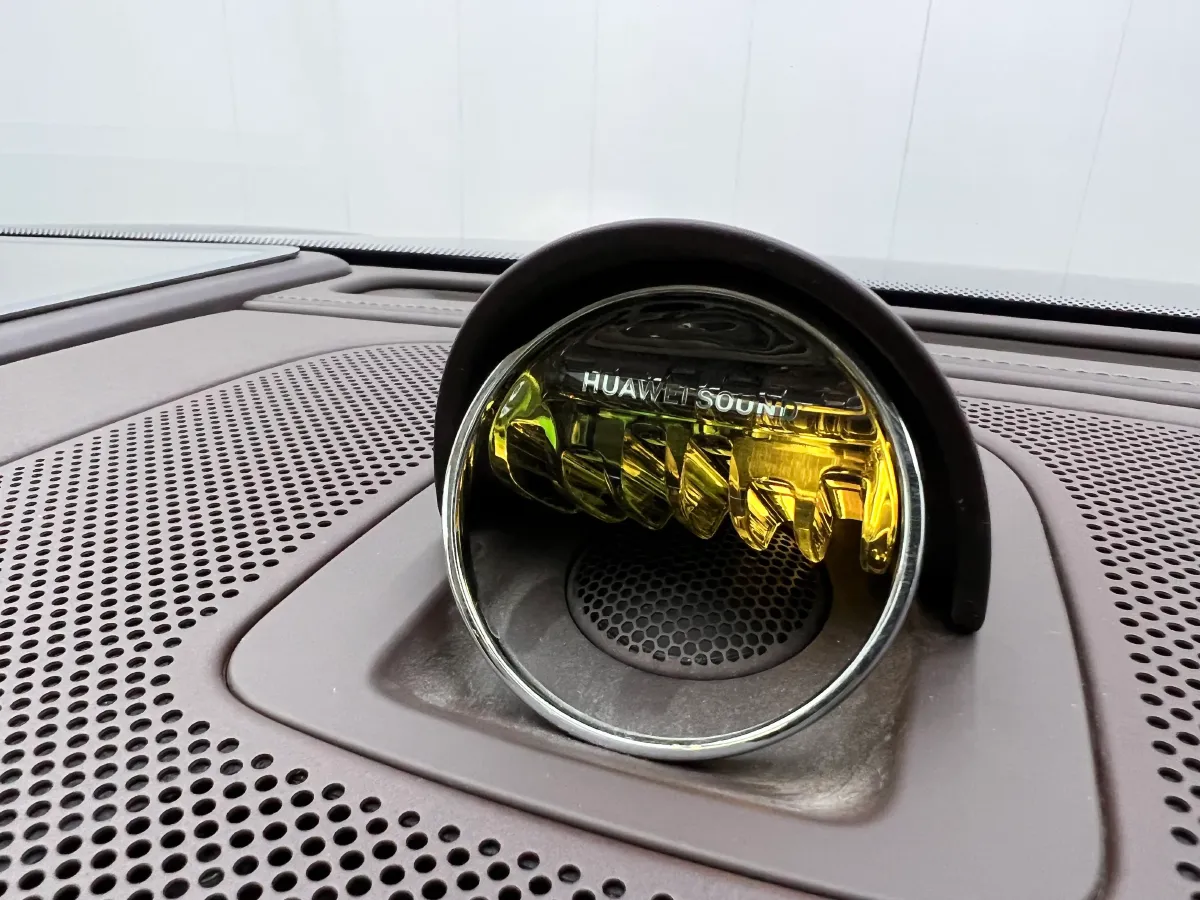 2024 AITO AITO M9 1.5T 152HP L4 REEV 42KWH,autocango,china used car exporter,china ev exporter,chinese used car exporter,chinese used ev exporter