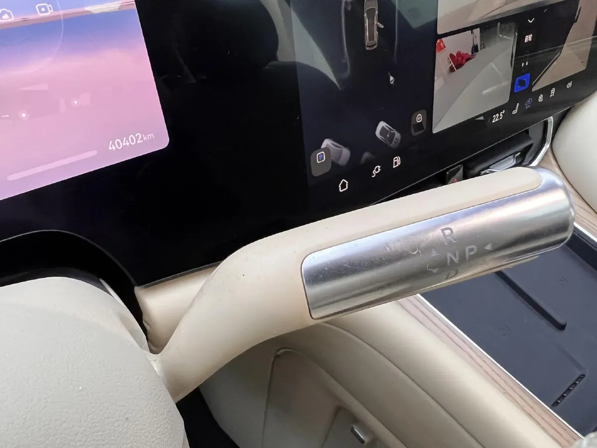 2024 AITO AITO M9 1.5T 152HP L4 REEV 42KWH,autocango,china used car exporter,china ev exporter,chinese used car exporter,chinese used ev exporter