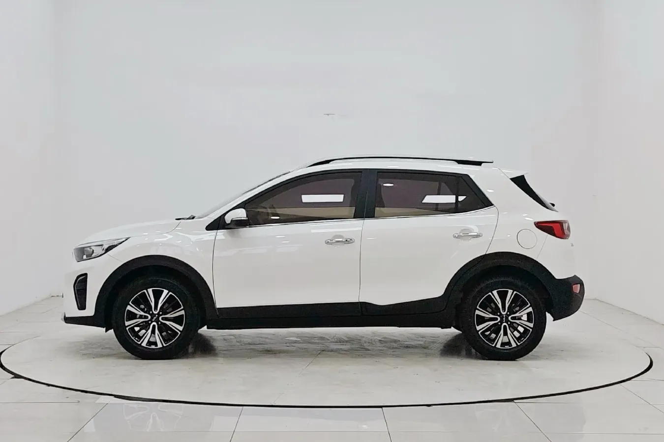 2021 Kia KX1 1.4L 100HP L4 6AT,autocango,china used car exporter,china ev exporter,chinese used car exporter,chinese used ev exporter