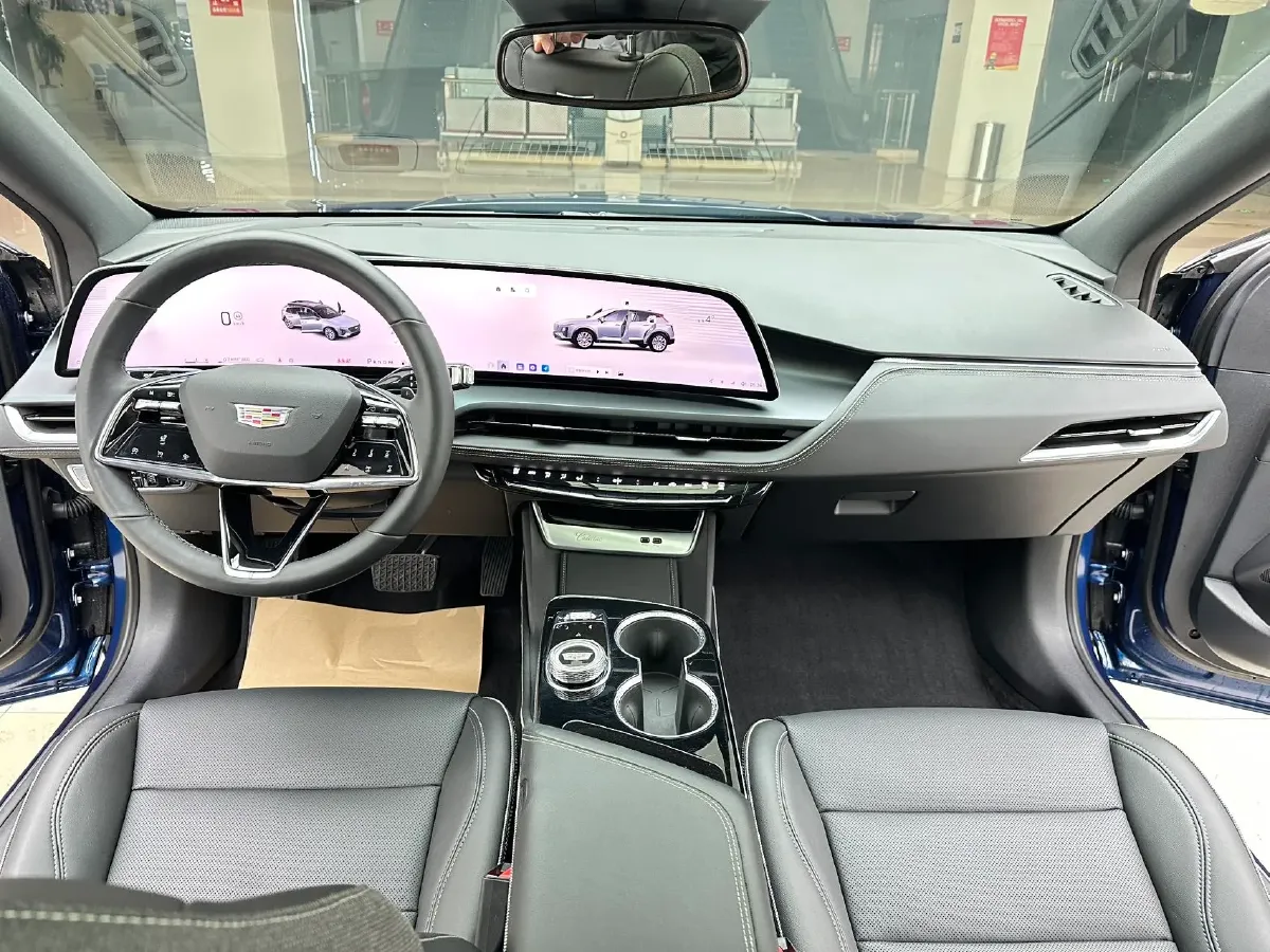 2023 Cadillac GT4 1.5T 211HP L4 9AT,autocango,china used car exporter,china ev exporter,chinese used car exporter,chinese used ev exporter