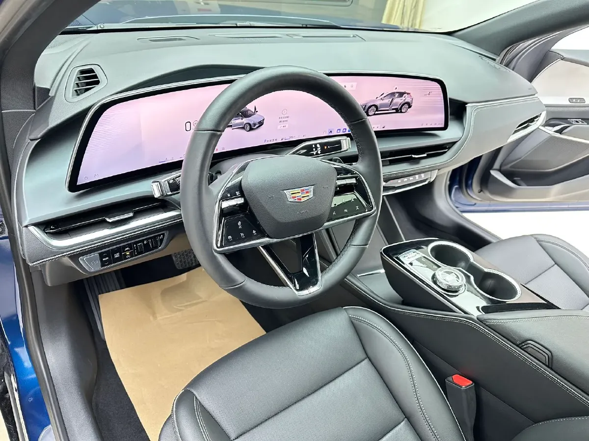 2023 Cadillac GT4 1.5T 211HP L4 9AT,autocango,china used car exporter,china ev exporter,chinese used car exporter,chinese used ev exporter