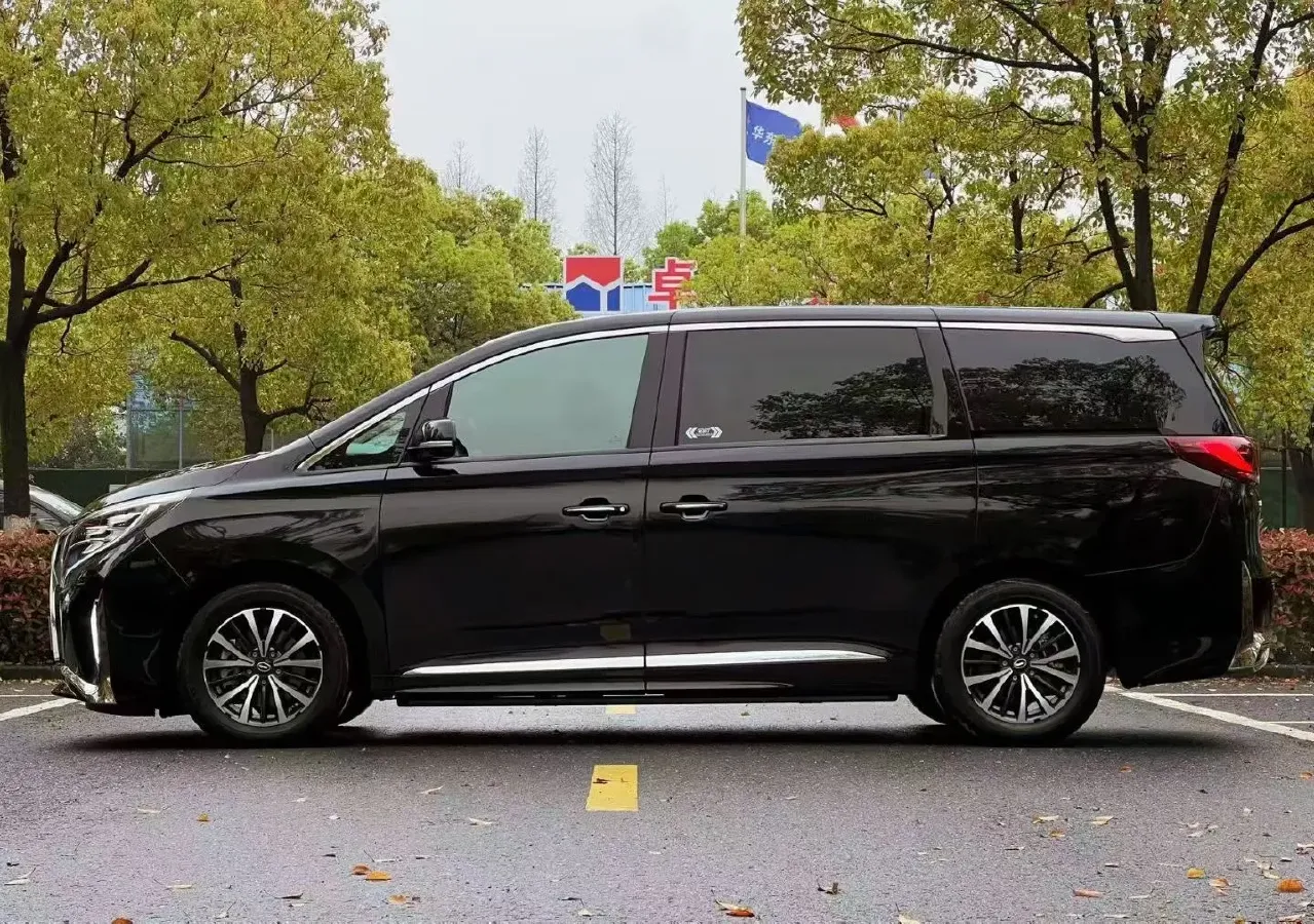 2023 GAC Trumpchi M8 2.0T 252HP L4 8AT,autocango,china used car exporter,china ev exporter,chinese used car exporter,chinese used ev exporter