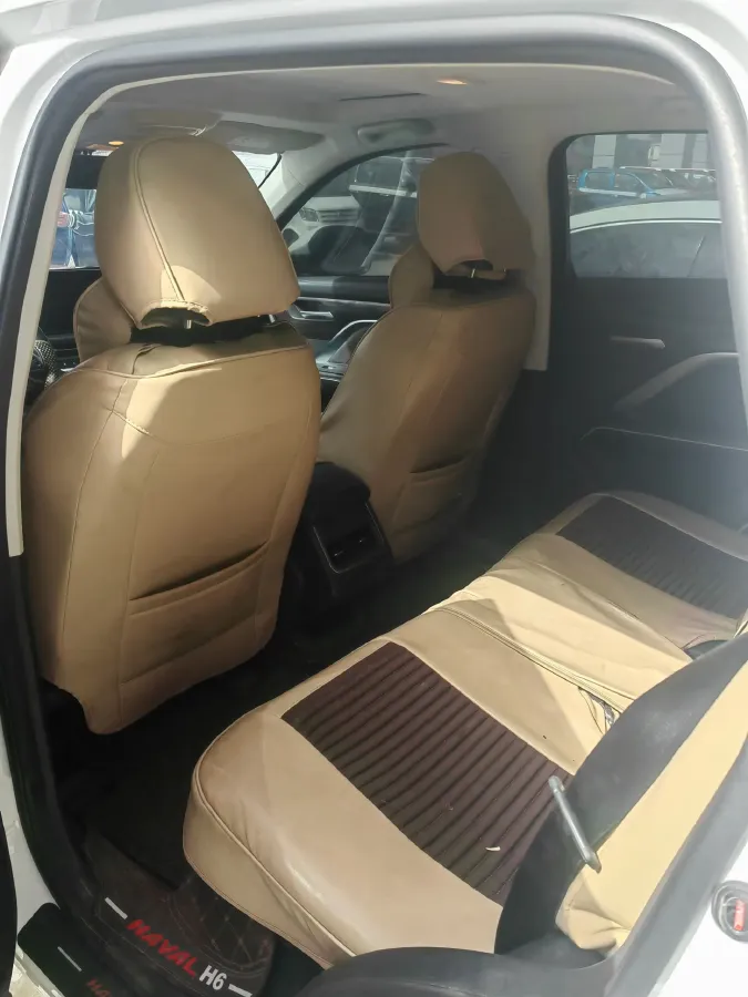 2021 Haval H6 1.5T 150HP L4 7DCT,autocango,china used car exporter,china ev exporter,chinese used car exporter,chinese used ev exporter