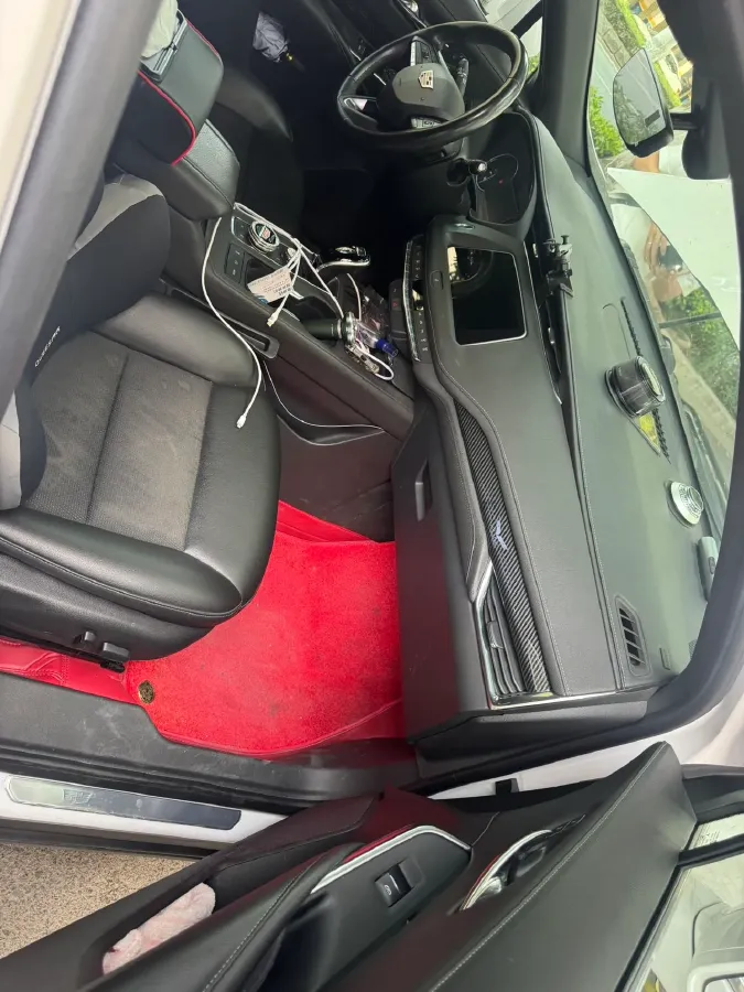 2020 Cadillac XT4 2.0T 241HP L4 9AT,autocango,china used car exporter,china ev exporter,chinese used car exporter,chinese used ev exporter