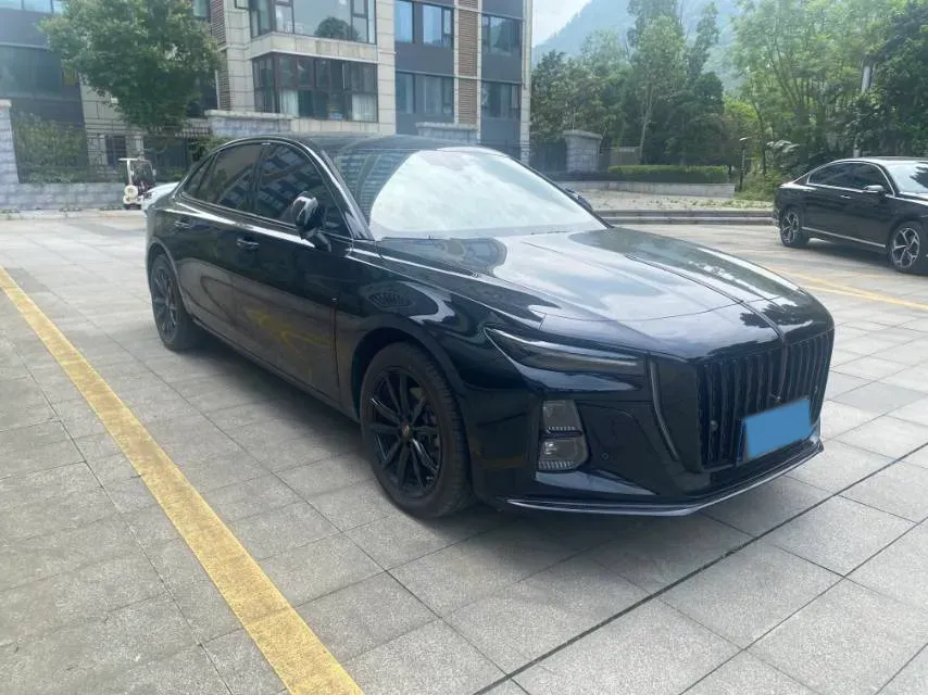 2025 HongQi H5 1.5T 169HP L4 7DCT,autocango,china used car exporter,china ev exporter,chinese used car exporter,chinese used ev exporter