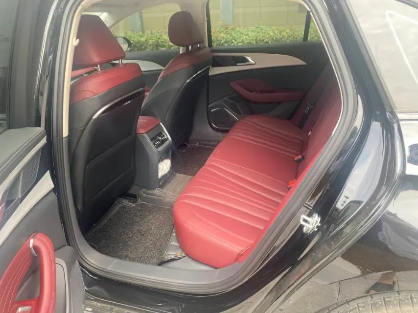 2025 HongQi H5 1.5T 169HP L4 7DCT,autocango,china used car exporter,china ev exporter,chinese used car exporter,chinese used ev exporter