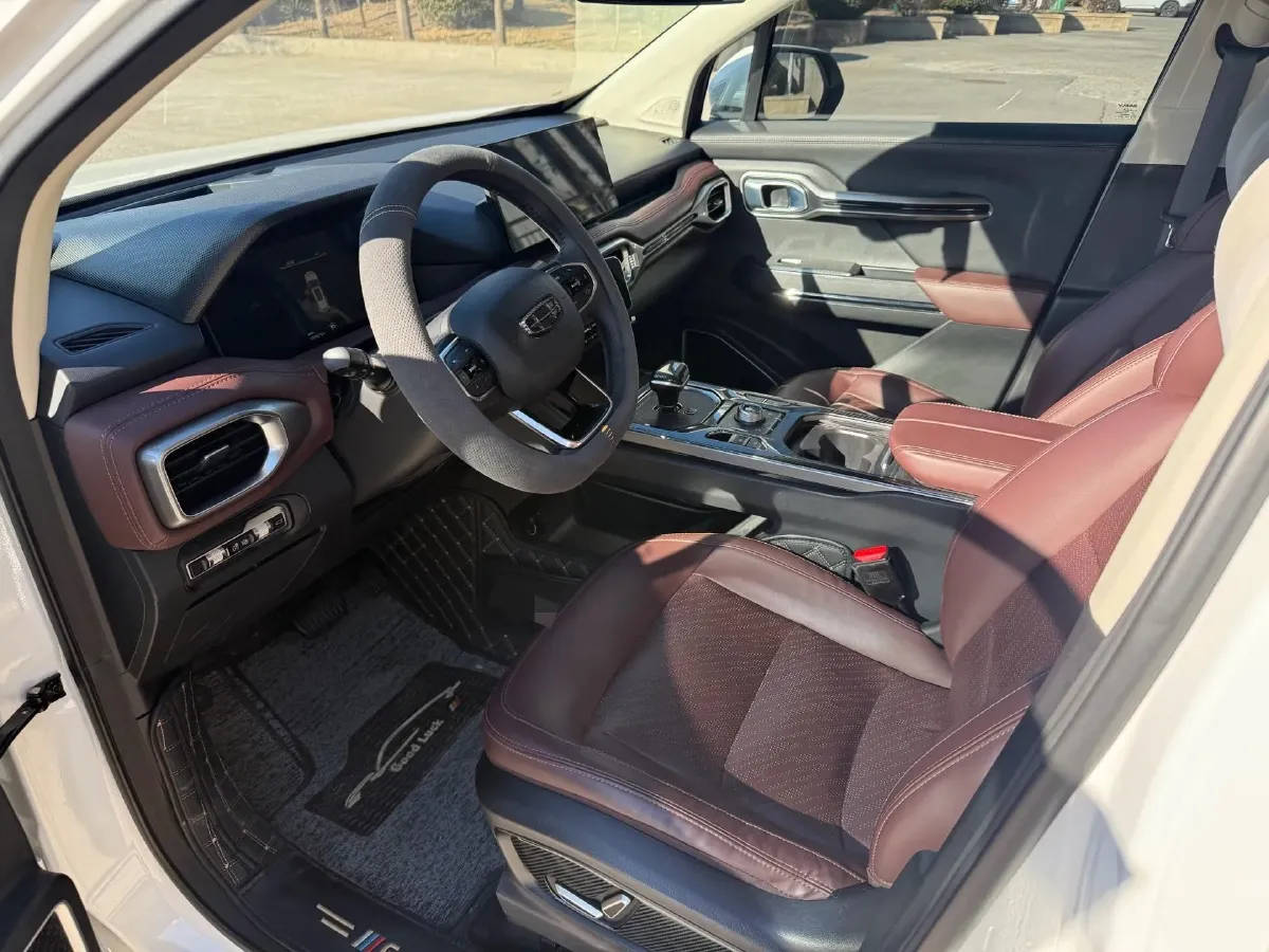 2020 Geely Okavango 1.8T 184HP L4 7DCT,autocango,china used car exporter,china ev exporter,chinese used car exporter,chinese used ev exporter