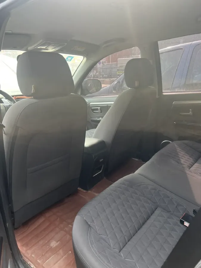2018 Haval H5 Class 2.0T 190HP L4 6MT,autocango,china used car exporter,china ev exporter,chinese used car exporter,chinese used ev exporter