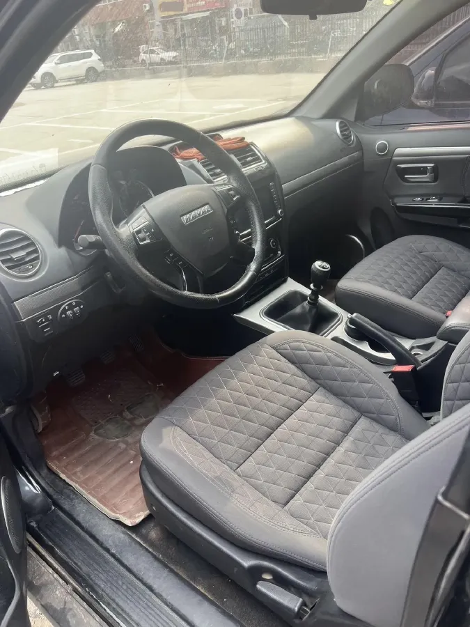 2018 Haval H5 Class 2.0T 190HP L4 6MT,autocango,china used car exporter,china ev exporter,chinese used car exporter,chinese used ev exporter