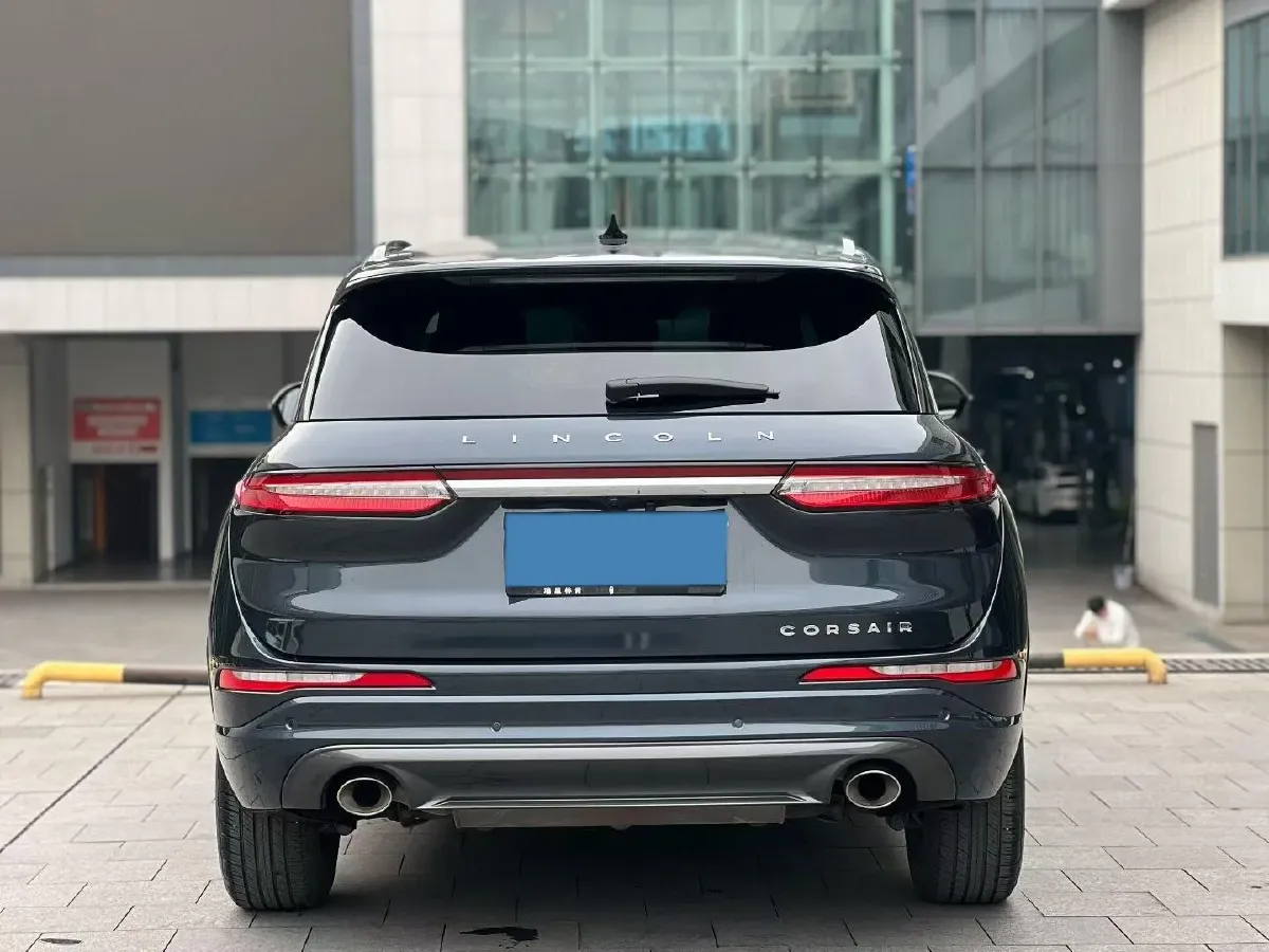 2022 Lincoln Corsair 2.0T 245HP L4 8AT,autocango,china used car exporter,china ev exporter,chinese used car exporter,chinese used ev exporter