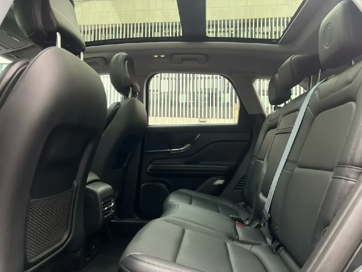 2022 Lincoln Corsair 2.0T 245HP L4 8AT,autocango,china used car exporter,china ev exporter,chinese used car exporter,chinese used ev exporter