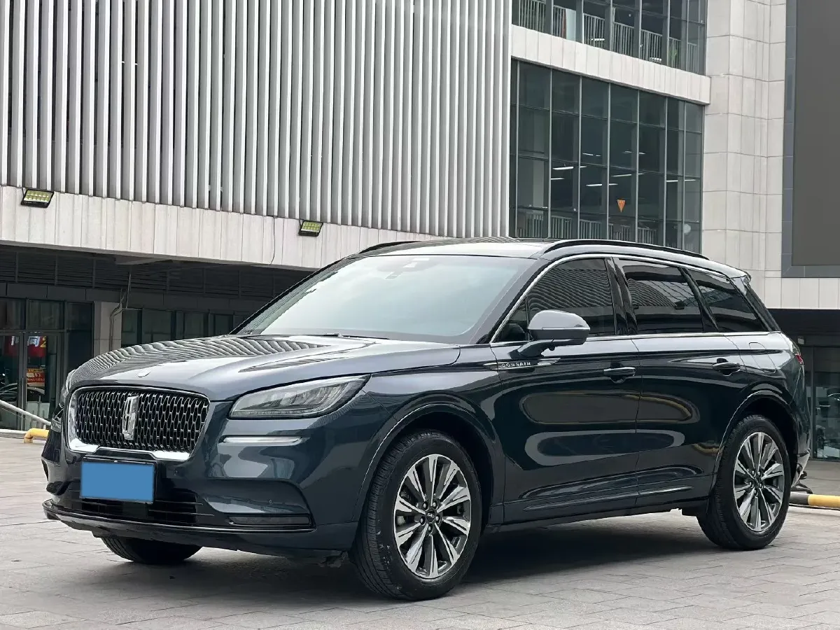 2022 Lincoln Corsair 2.0T 245HP L4 8AT,autocango,china used car exporter,china ev exporter,chinese used car exporter,chinese used ev exporter