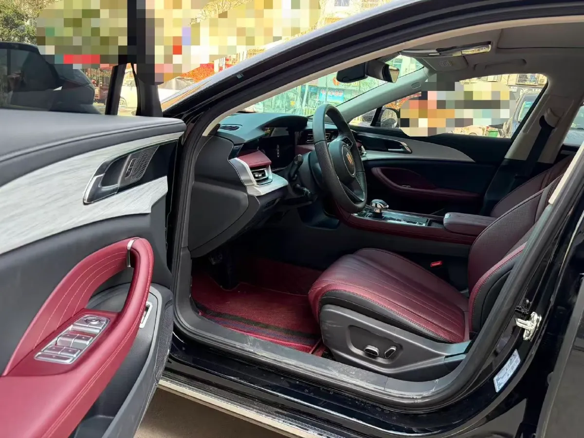 2025 HongQi H5 1.5T 169HP L4 1DHT Hybrid,autocango,china used car exporter,china ev exporter,chinese used car exporter,chinese used ev exporter