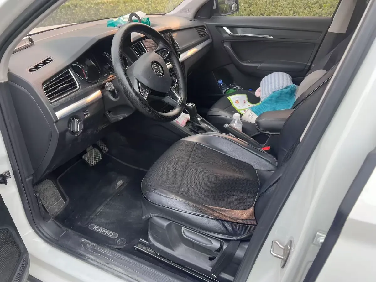 2021 Skoda Kamiq 1.5L 112HP L4 6AT,autocango,china used car exporter,china ev exporter,chinese used car exporter,chinese used ev exporter