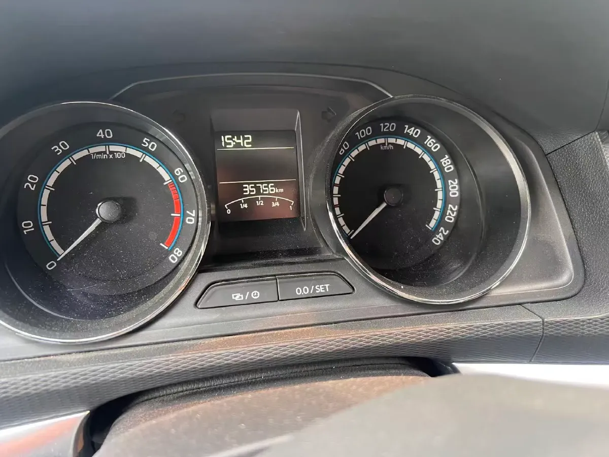 2021 Skoda Kamiq 1.5L 112HP L4 6AT,autocango,china used car exporter,china ev exporter,chinese used car exporter,chinese used ev exporter