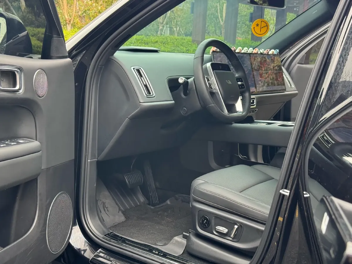 2024 Li L6 Range Extended 154HP L4 REEV 36.8KWH,autocango,china used car exporter,china ev exporter,chinese used car exporter,chinese used ev exporter