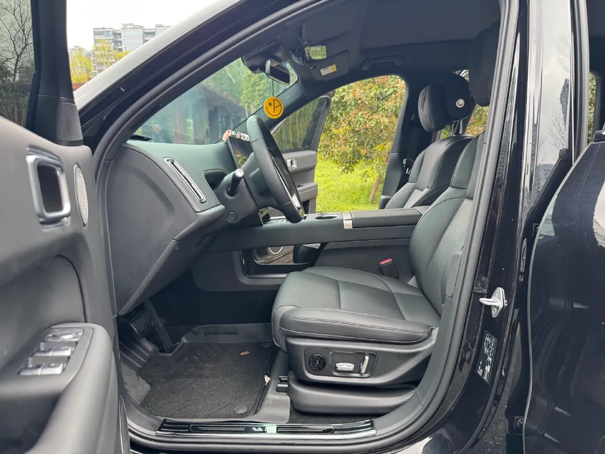 2024 Li L6 Range Extended 154HP L4 REEV 36.8KWH,autocango,china used car exporter,china ev exporter,chinese used car exporter,chinese used ev exporter