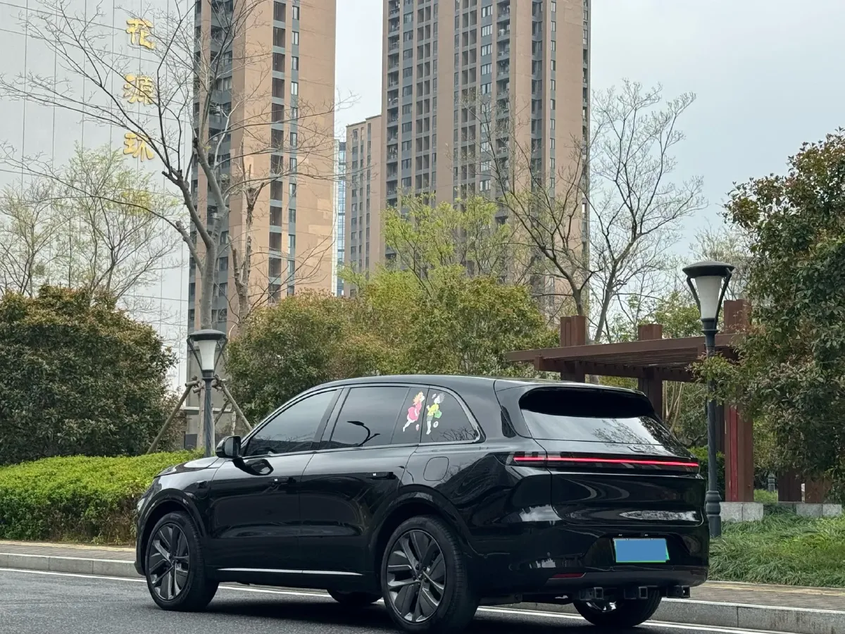 2024 Li L6 Range Extended 154HP L4 REEV 36.8KWH,autocango,china used car exporter,china ev exporter,chinese used car exporter,chinese used ev exporter
