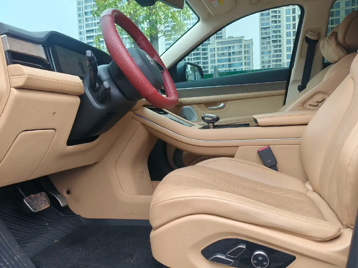 2022 Volvo S60 2.0T 197HP L4 8AT,autocango,china used car exporter,china ev exporter,chinese used car exporter,chinese used ev exporter