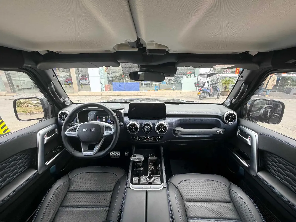 2020 Beijing BJ40 2.0T 224HP L4 8AT,autocango,china used car exporter,china ev exporter,chinese used car exporter,chinese used ev exporter