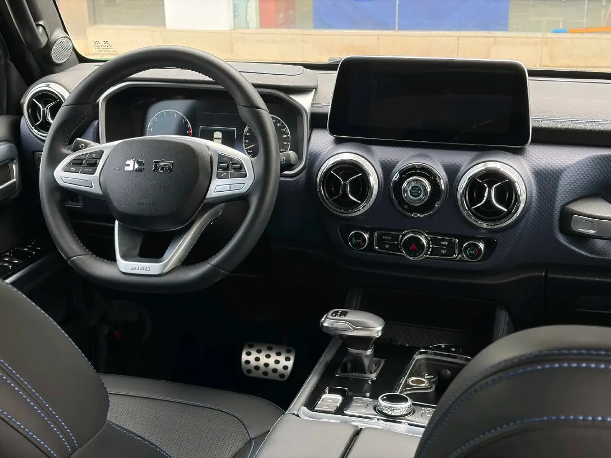 2020 Beijing BJ40 2.0T 224HP L4 8AT,autocango,china used car exporter,china ev exporter,chinese used car exporter,chinese used ev exporter