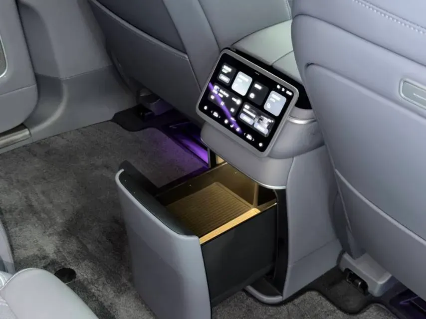 2026 NIO ES8 BEV,autocango,china used car exporter,china ev exporter,chinese used car exporter,chinese used ev exporter