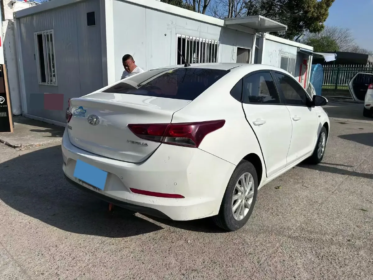 2016 Hyundai Verna 1.4L 100HP L4 6AT,autocango,china used car exporter,china ev exporter,chinese used car exporter,chinese used ev exporter