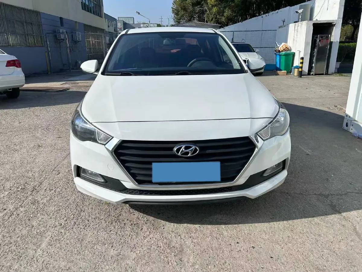 2016 Hyundai Verna 1.4L 100HP L4 6AT,autocango,china used car exporter,china ev exporter,chinese used car exporter,chinese used ev exporter