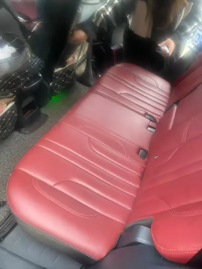 2020 ChangAn CS75 Plus 1.5T 178HP L4 6AT,autocango,china used car exporter,china ev exporter,chinese used car exporter,chinese used ev exporter