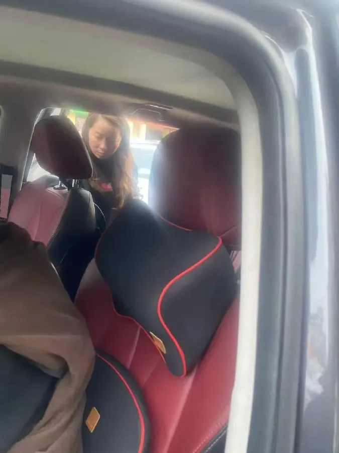 2020 ChangAn CS75 Plus 1.5T 178HP L4 6AT,autocango,china used car exporter,china ev exporter,chinese used car exporter,chinese used ev exporter