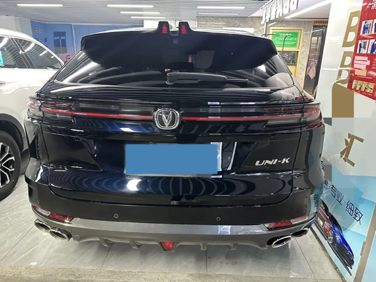 2021 ChangAn UNI-K 2.0T 233HP L4 8AT,autocango,china used car exporter,china ev exporter,chinese used car exporter,chinese used ev exporter